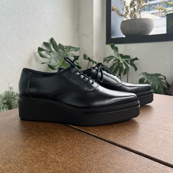 Zara Black Faux Leather Platform Oxfords - Picture 3 of 4